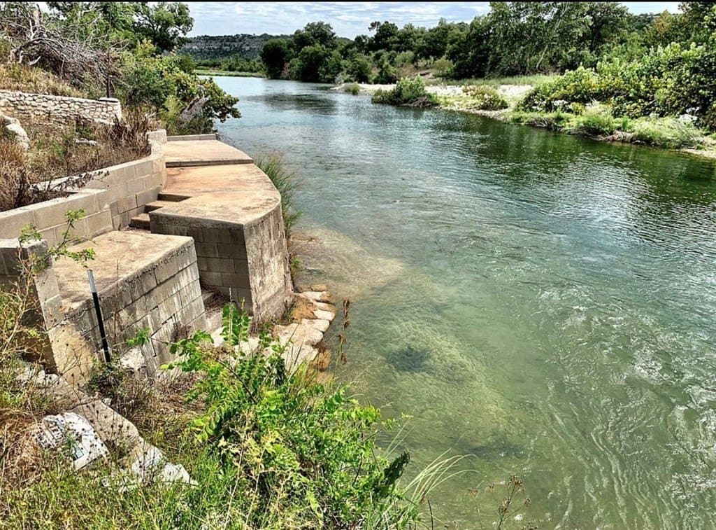 13.8 acres in Kimble County gallery image 4