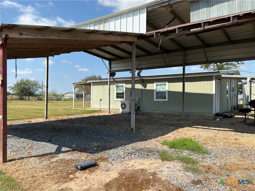 20.67 acres in Gonzales County - photo 21
