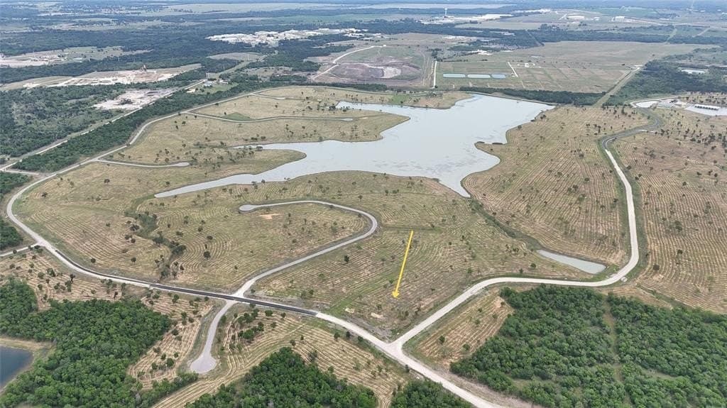 2.29 acres in Navarro County gallery image 2