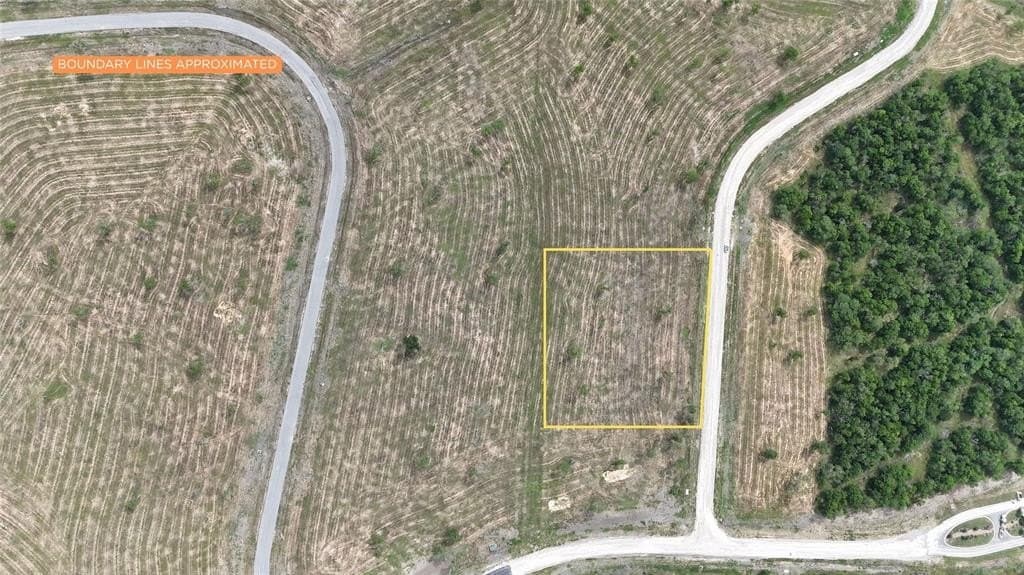 2.29 acres in Navarro County gallery image 3