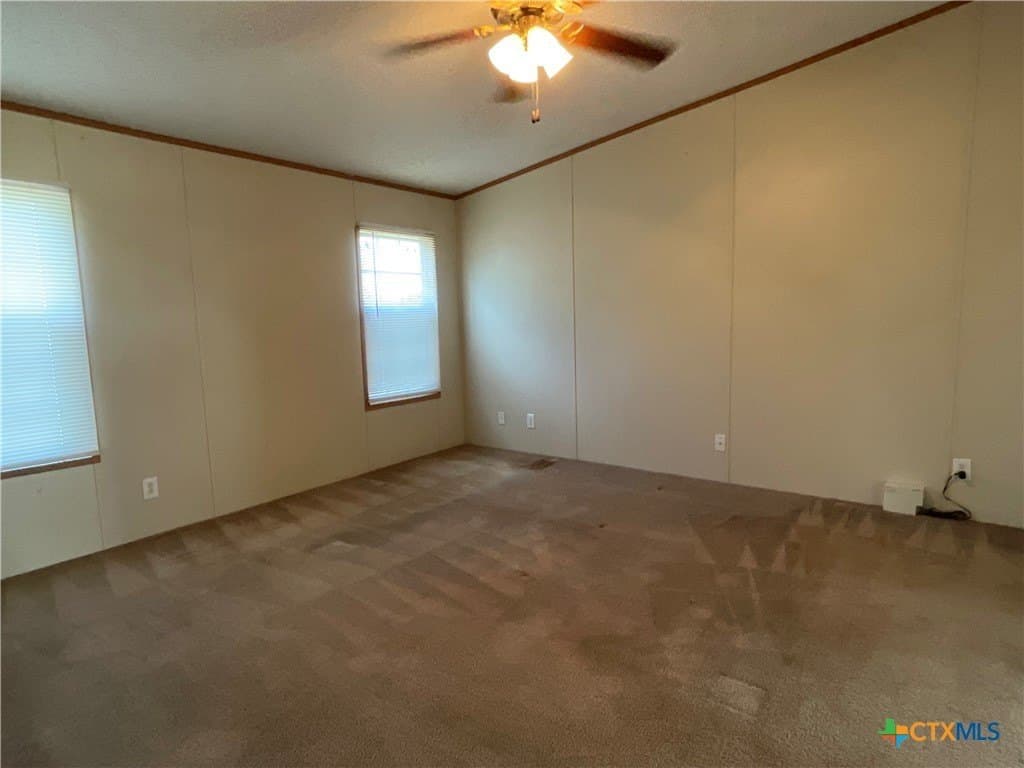 21.65 acres in Lavaca County gallery image 2