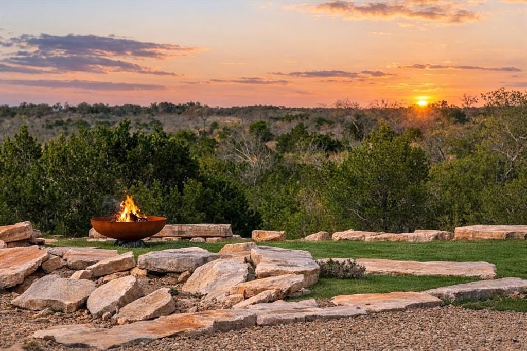 53.94 acres in Kendall County gallery image 2