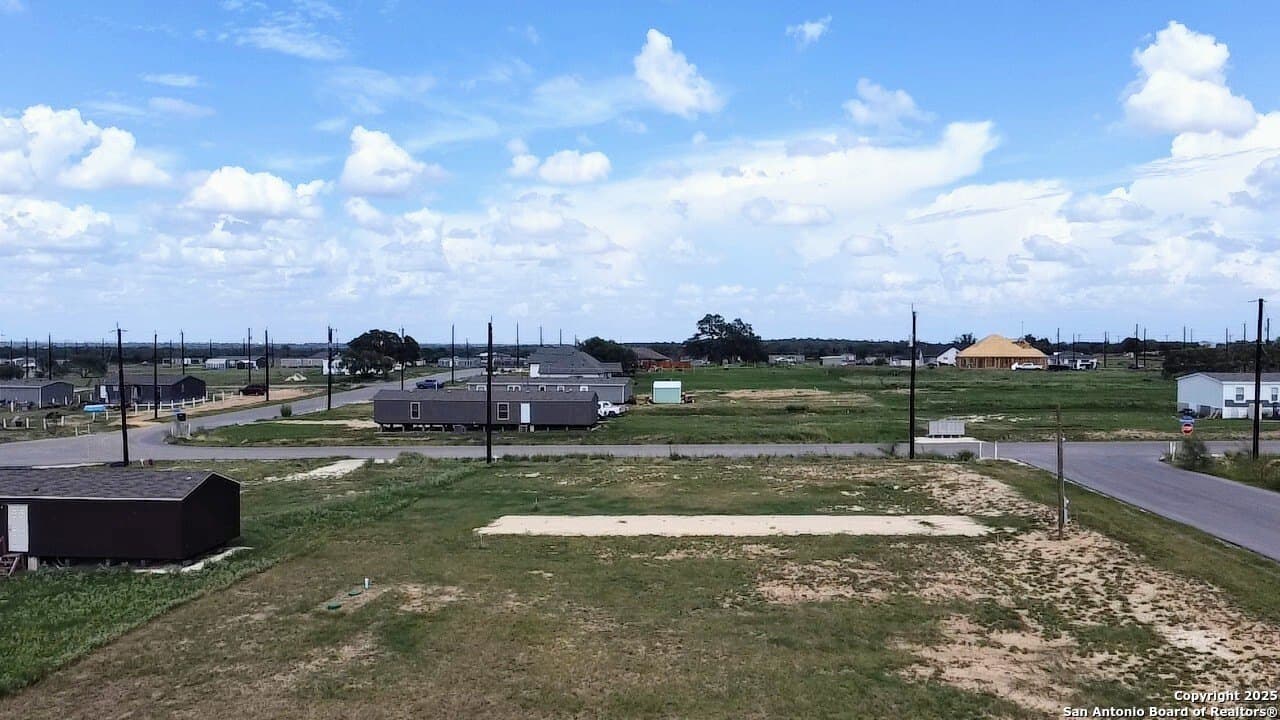 0.66 acres in Bexar County gallery image 2