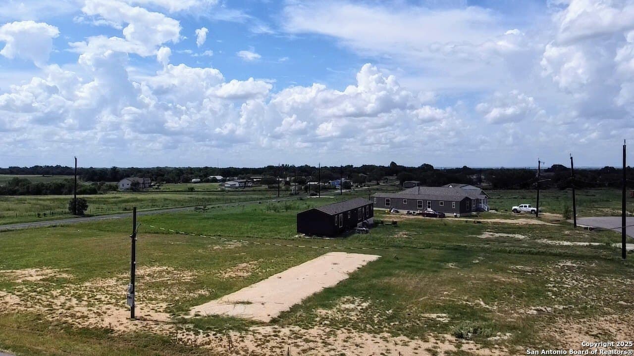 0.66 acres in Bexar County gallery image 4