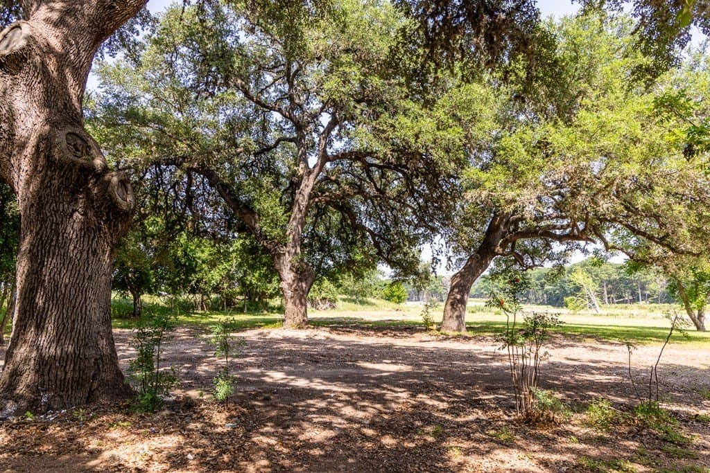 2.24 acres in Kerr County - photo 10