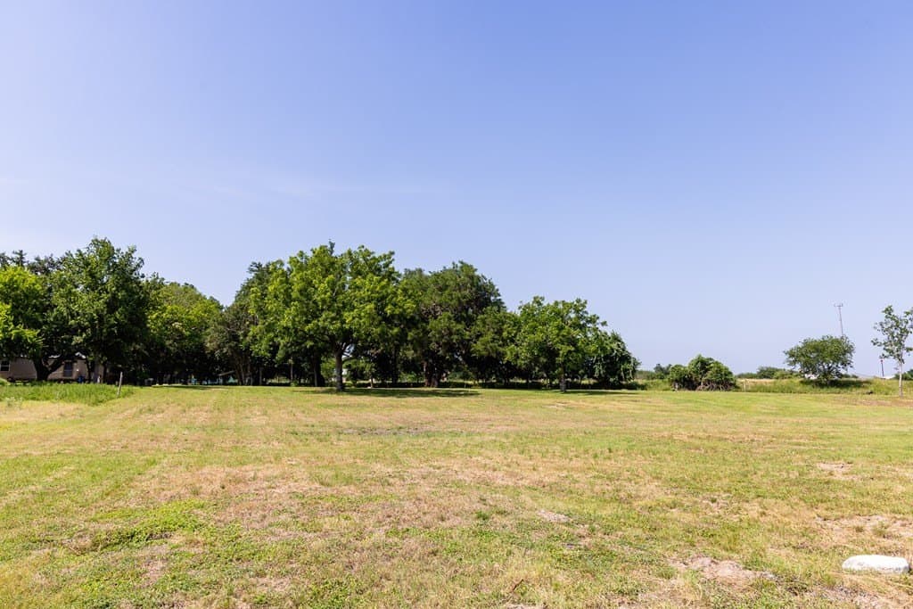 2.24 acres in Kerr County - photo 15