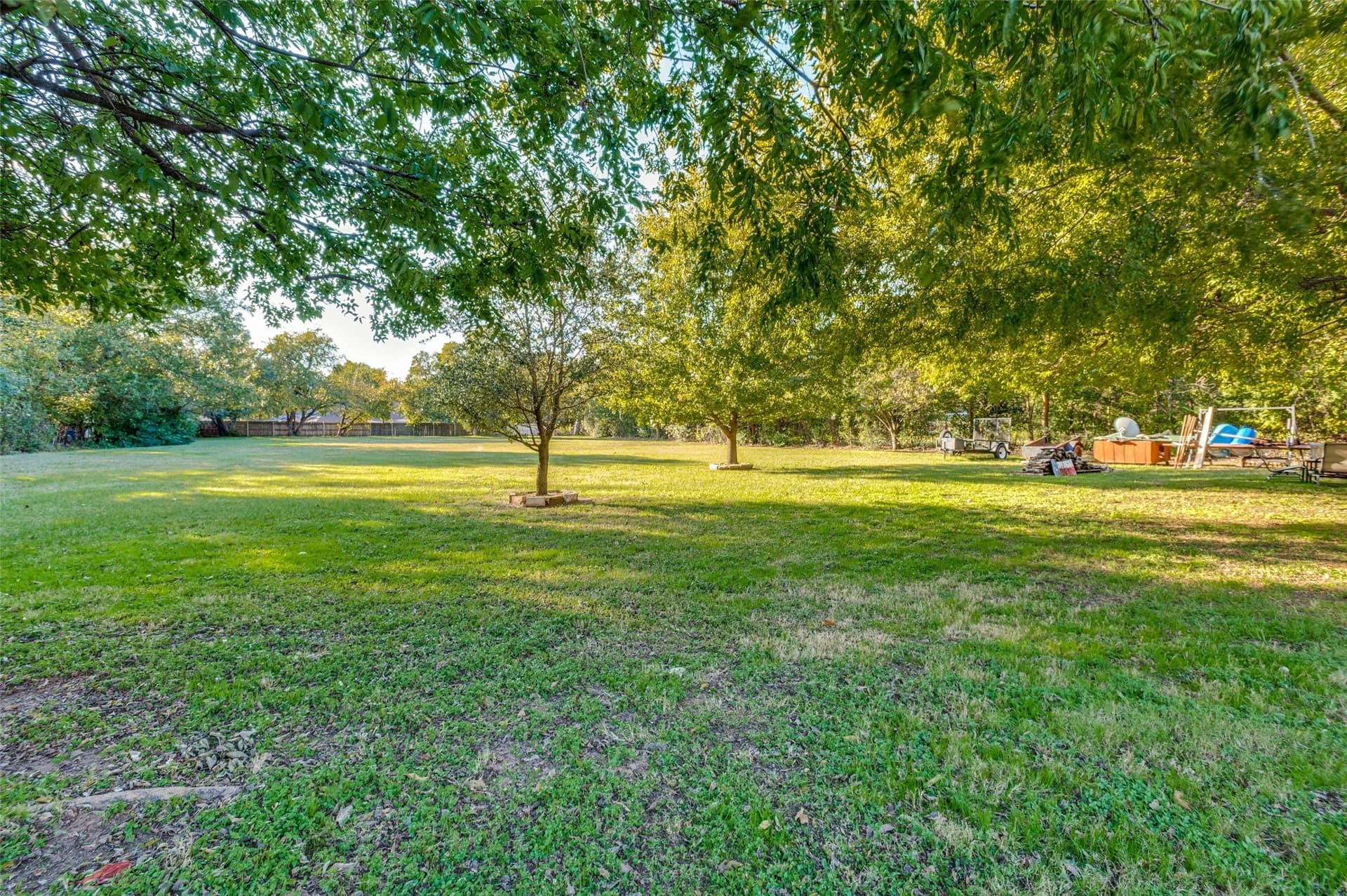 1.27 acres in Tarrant County gallery image 4