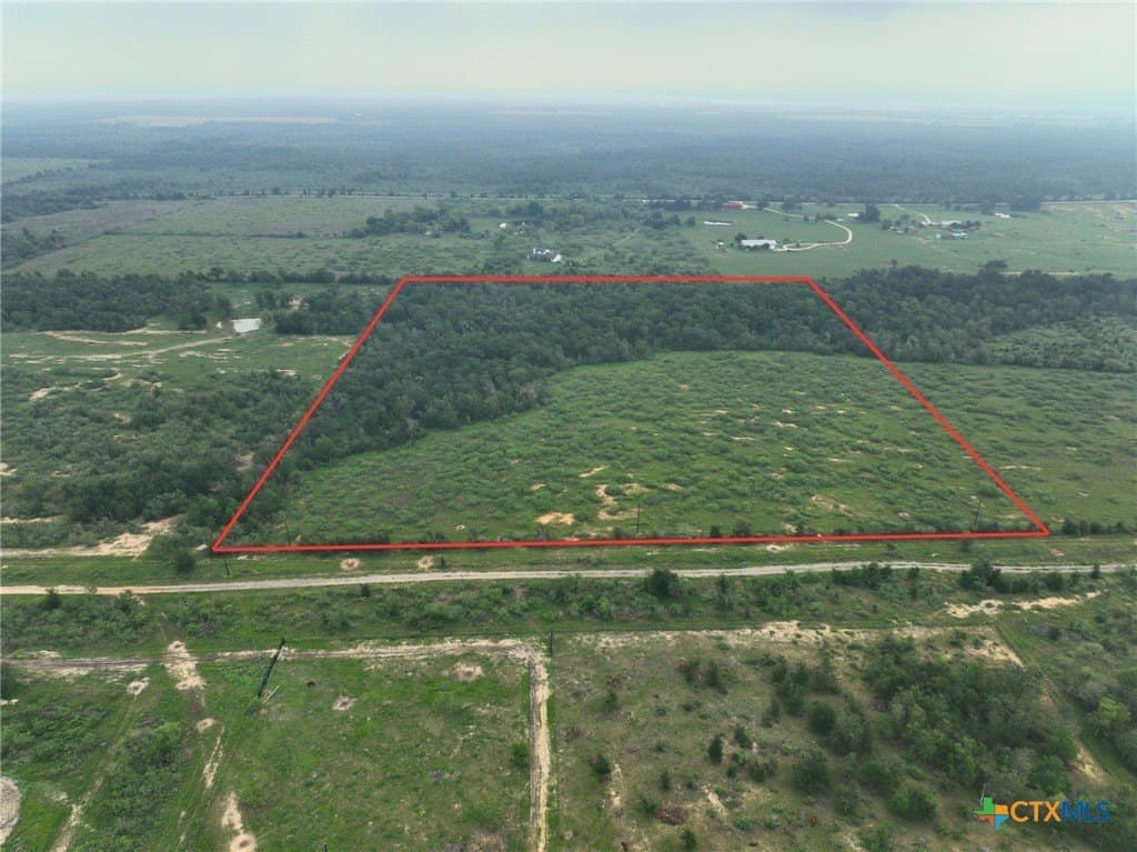 25.01 acres in Williamson County