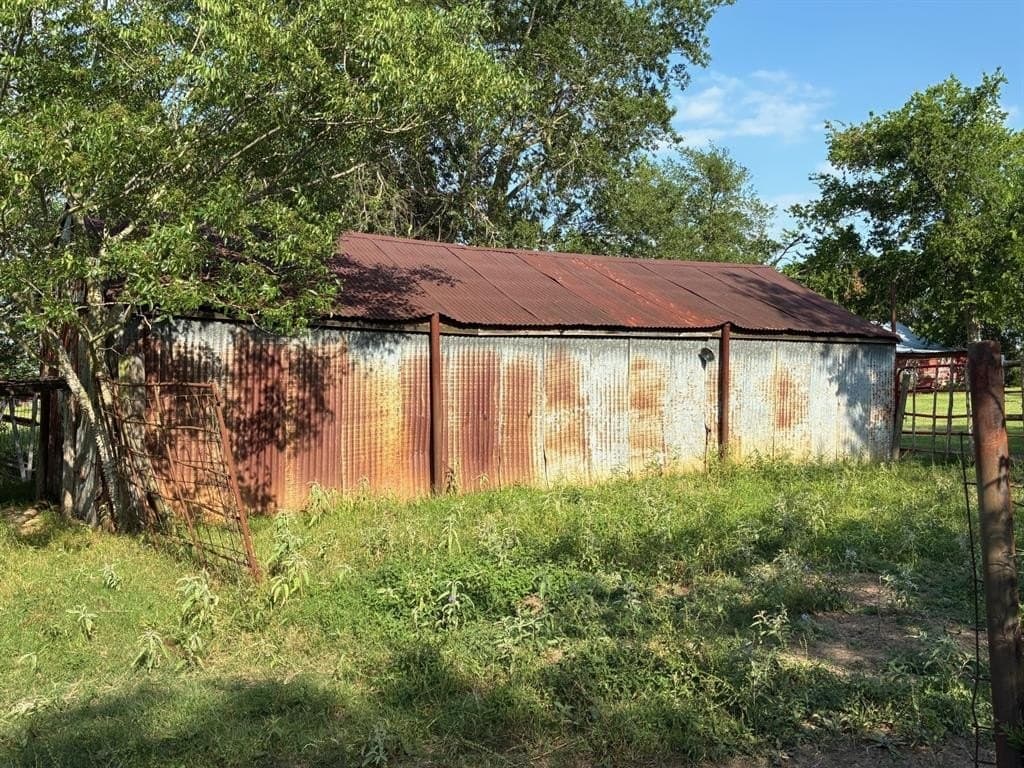 30.23 acres in Freestone County gallery image 4