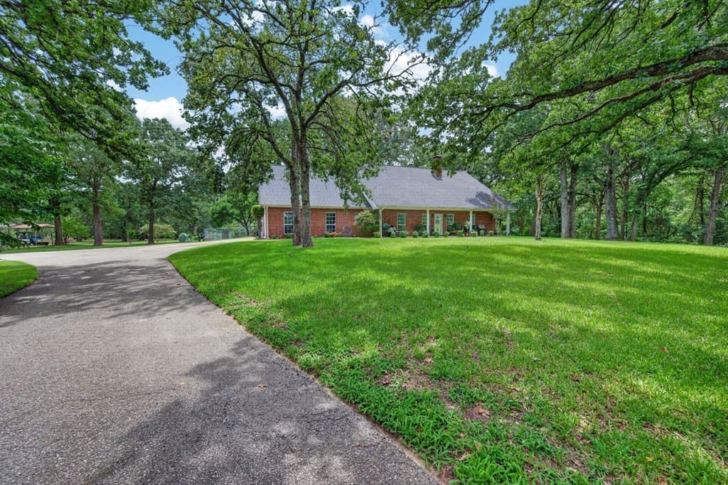 14.19 acres in Henderson County gallery image 4