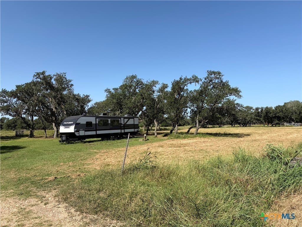 10.42 acres in Goliad County - photo 28