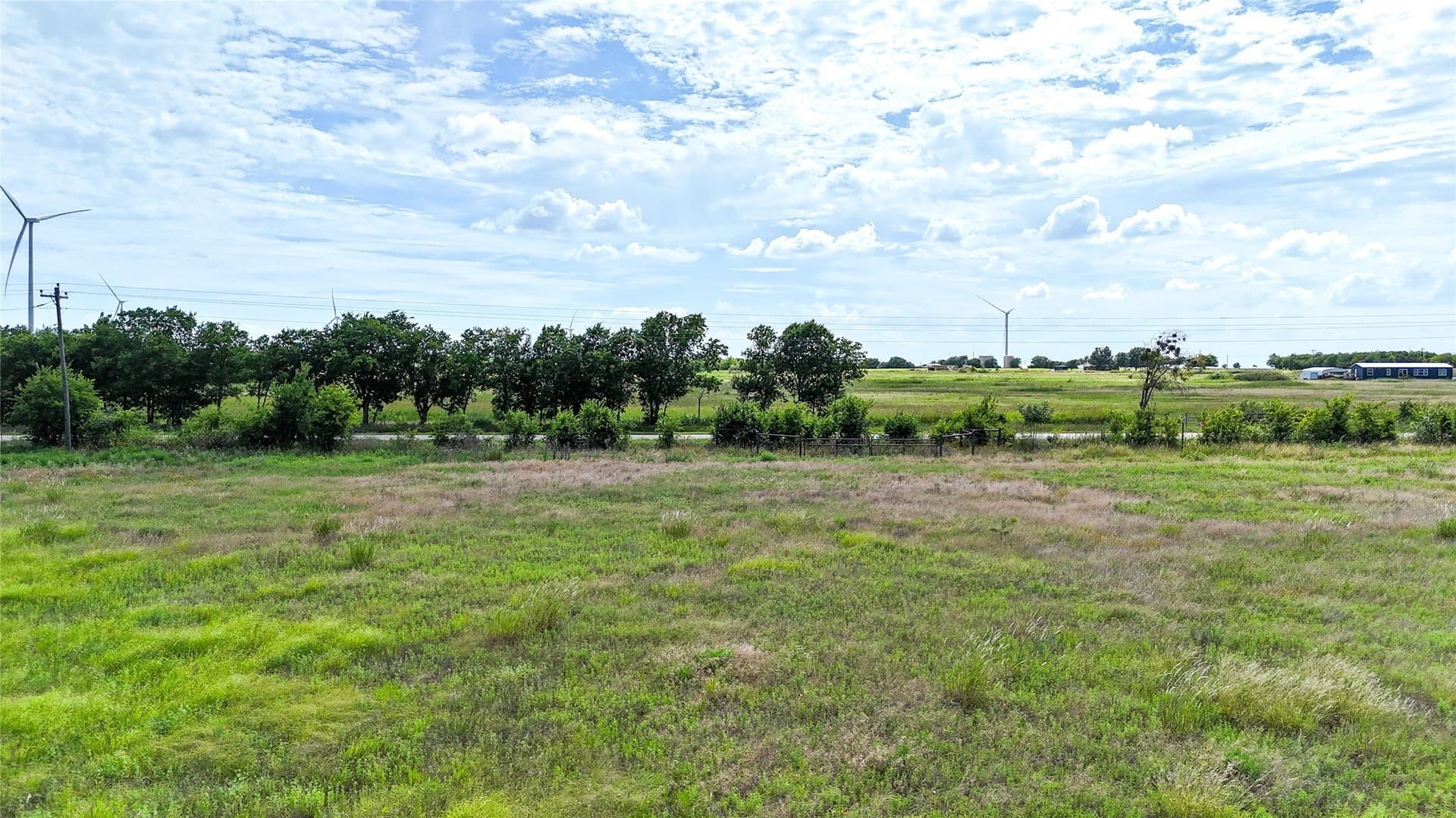 10 acres in Hill County - photo 14