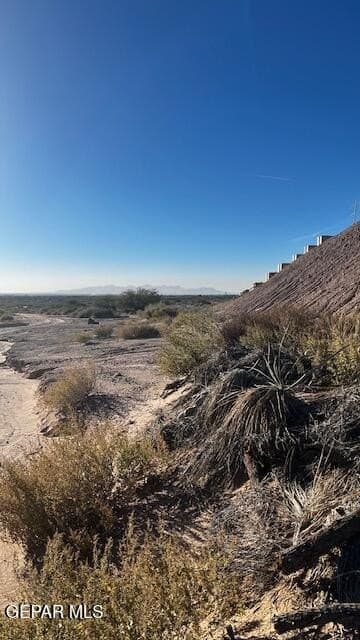 0.44 acres in El Paso County gallery image 2