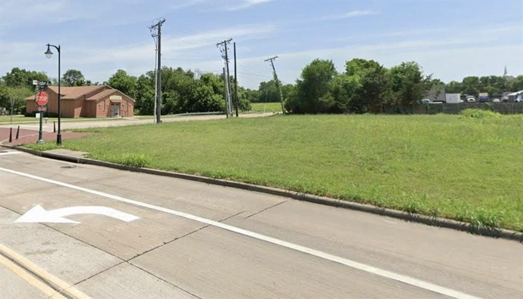 0.38 acres in Collin County gallery image 3