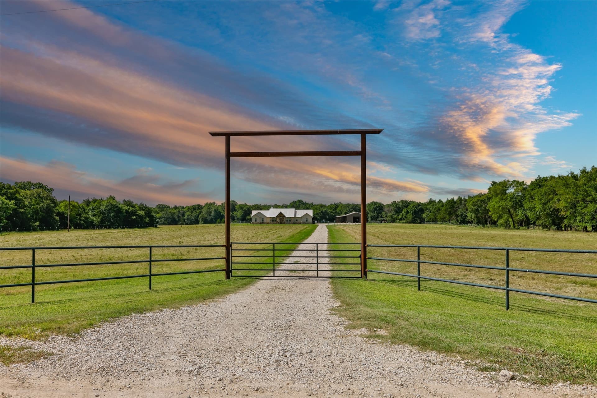 14.17 acres in Cooke County - photo 3