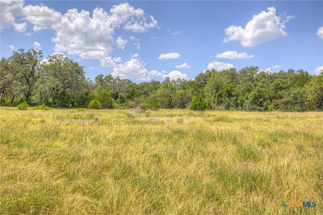 1.78 acres in Comal County - photo 4