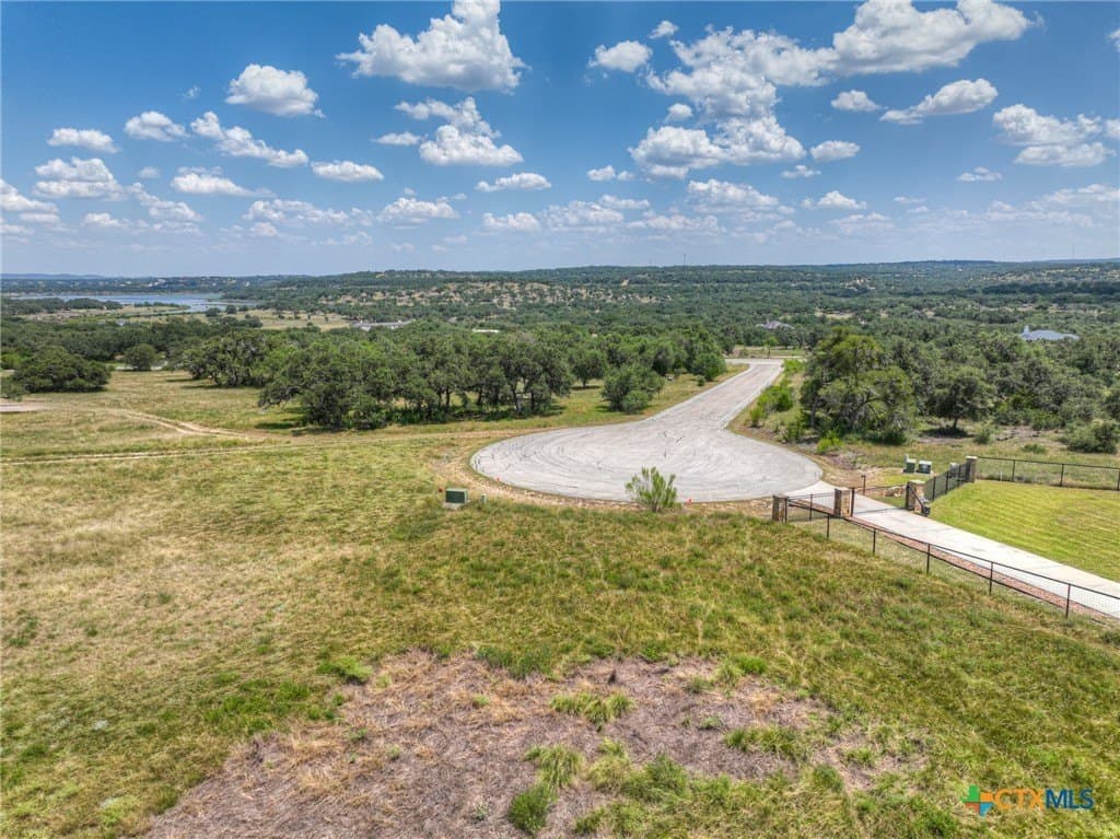 1.78 acres in Comal County - photo 10