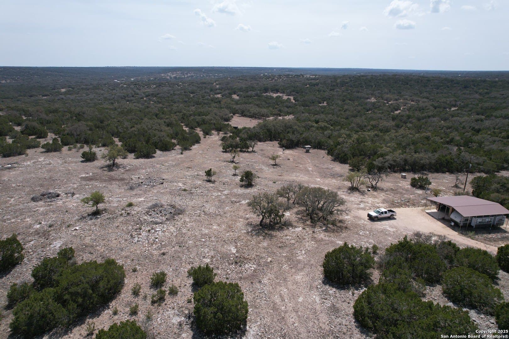 54.8 acres in Edwards County gallery image 2