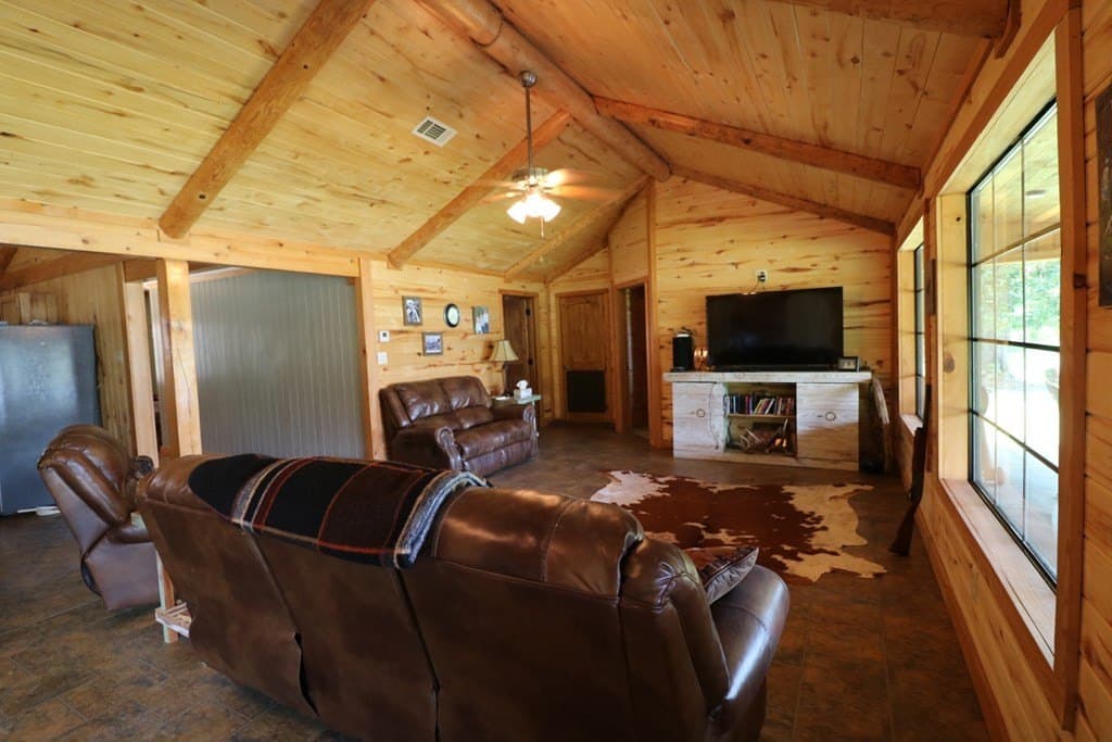 280 acres in Texas County featured view