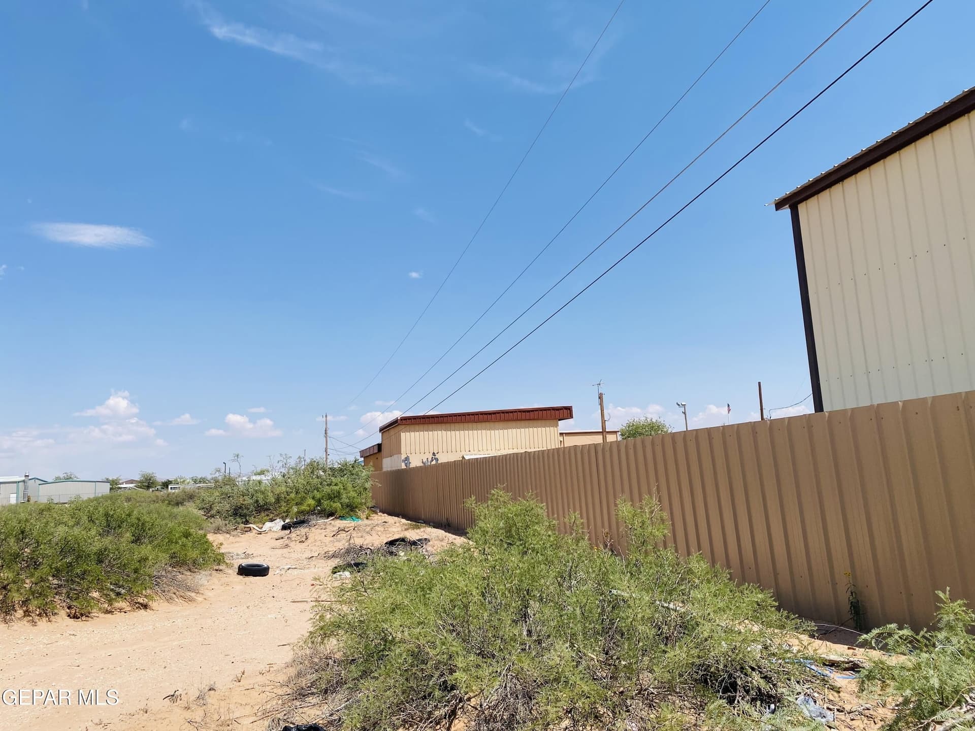 2.11 acres in El Paso County