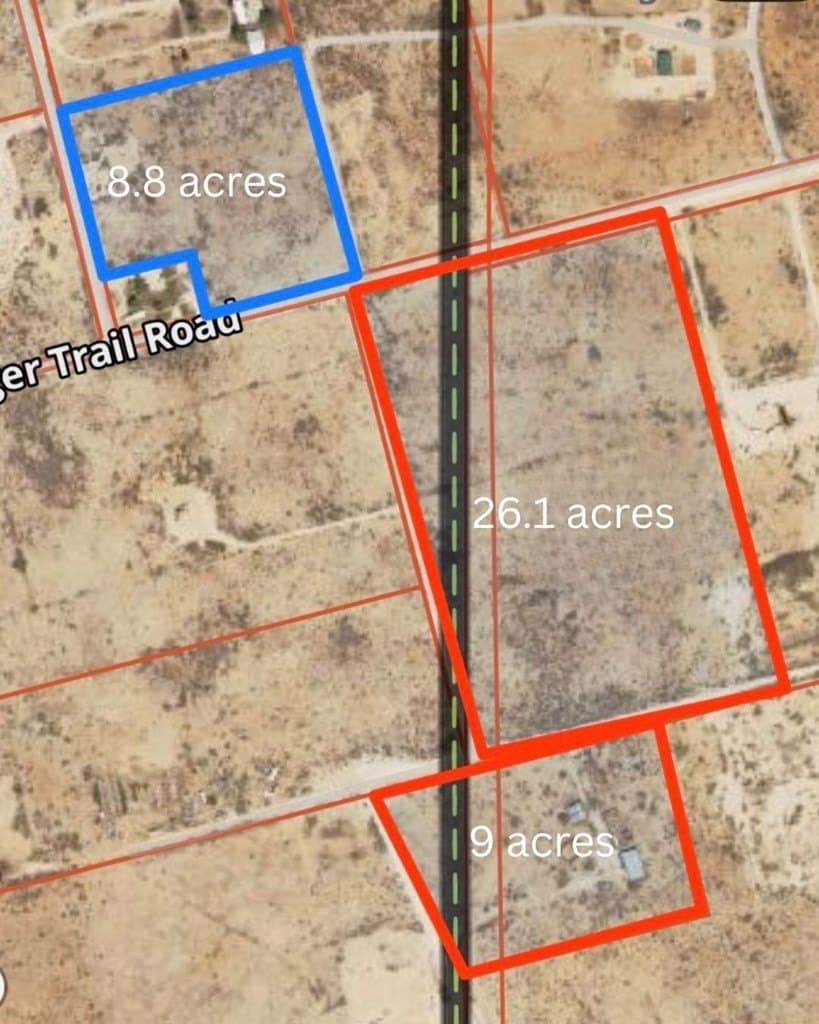9 acres in Midland County gallery image 2