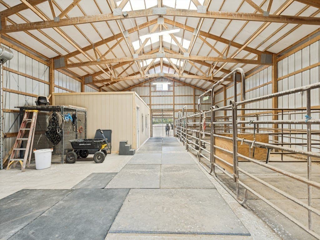 9.52 acres in Ellis County - photo 23