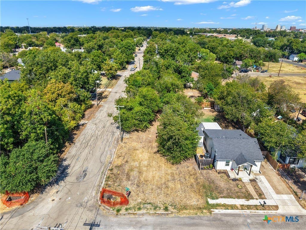 0.16 acres in McLennan County