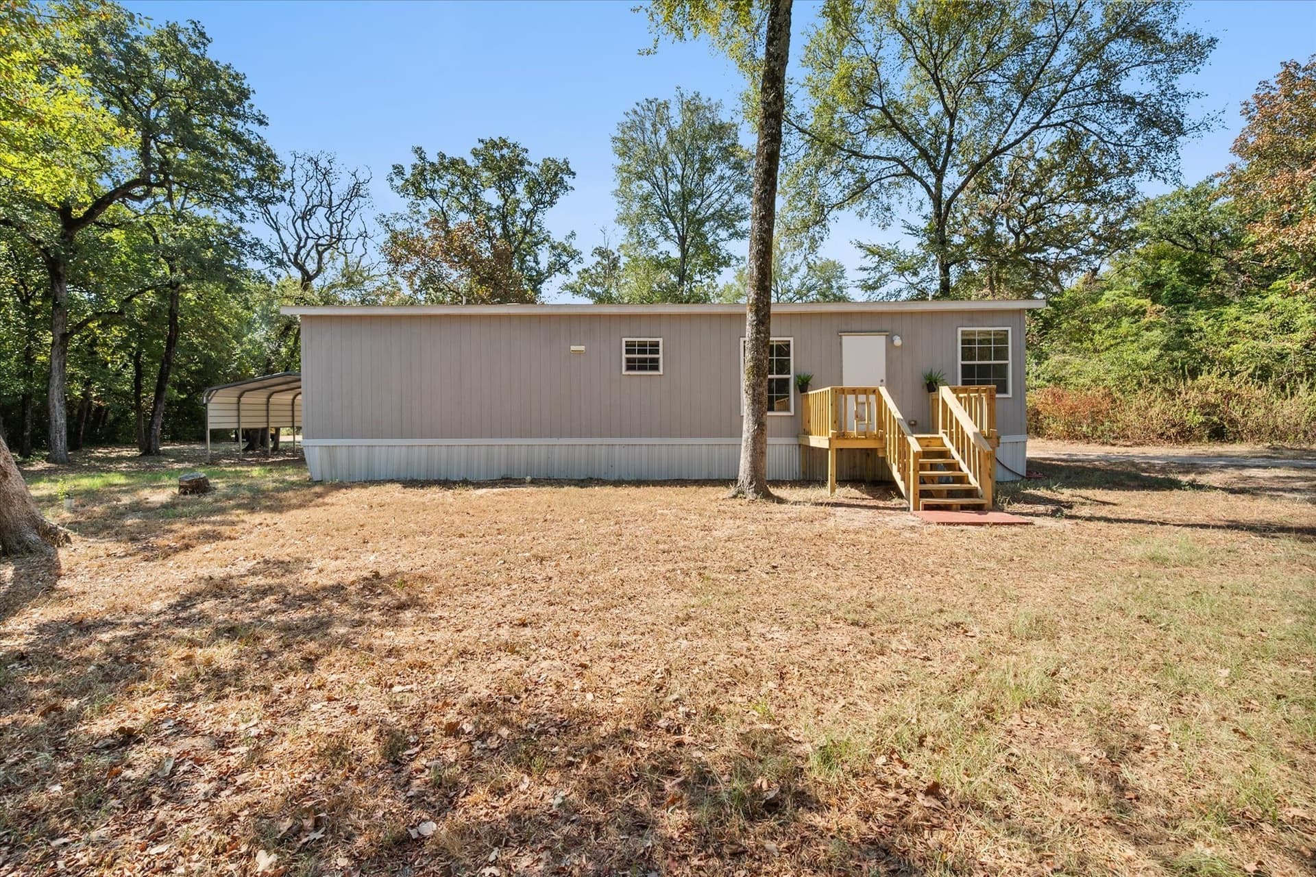 10 acres in Freestone County - photo 5