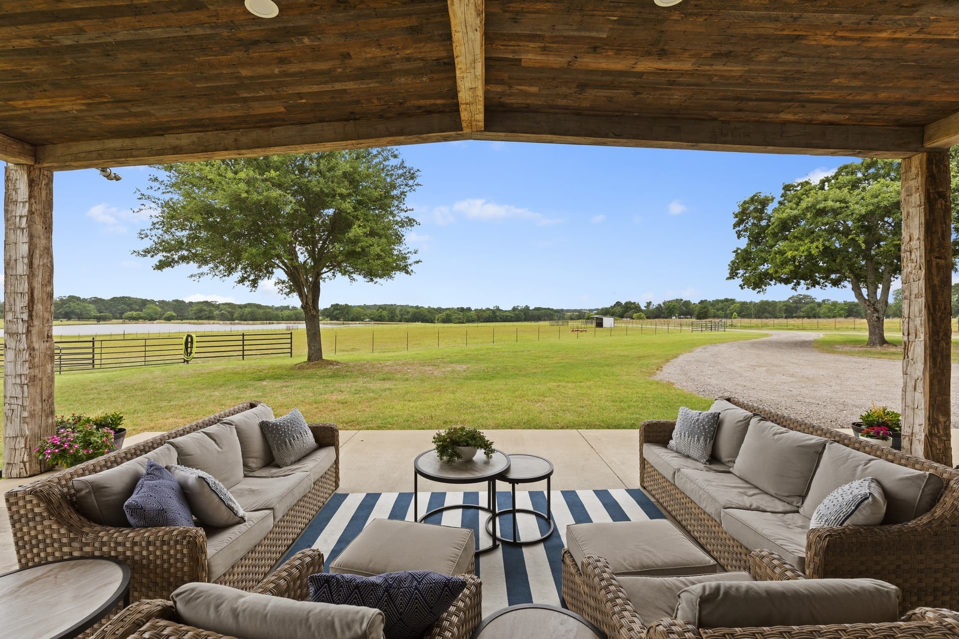 40 acres in Van Zandt County - photo 4