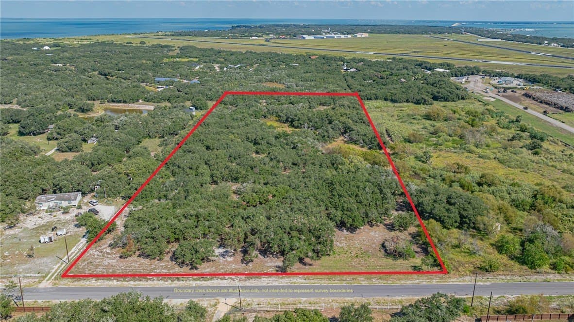 9.2 acres in Aransas County