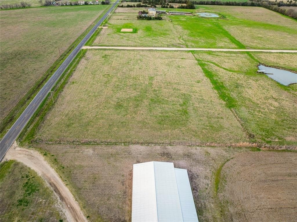 2.14 acres in Lamar County gallery image 4