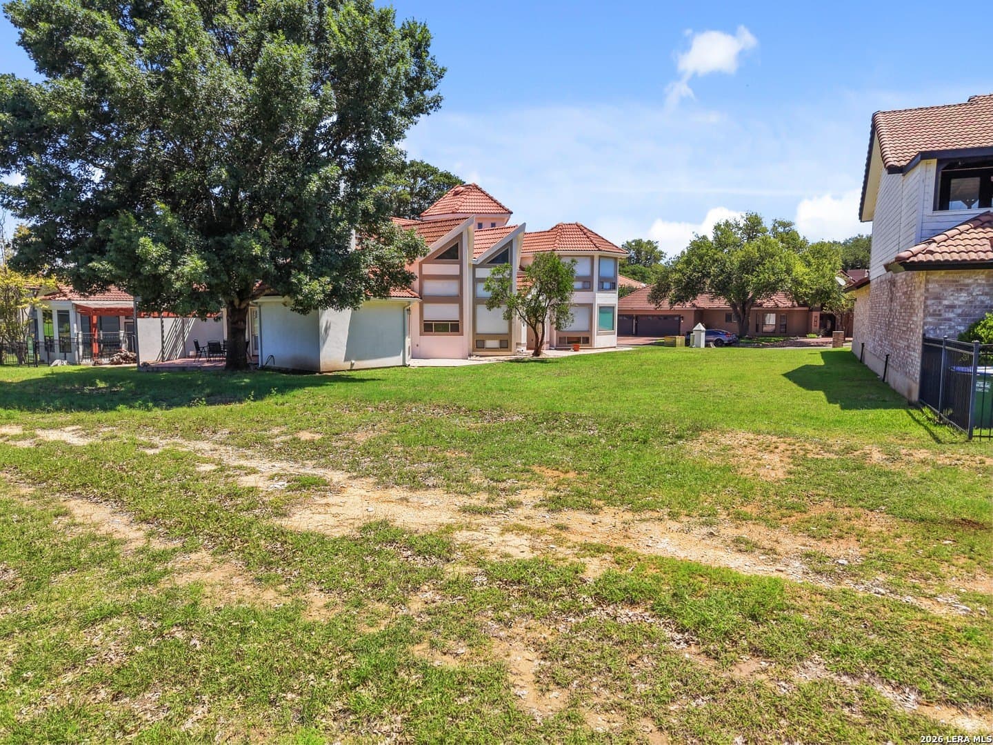 0.1 acres in Bexar County - photo 6