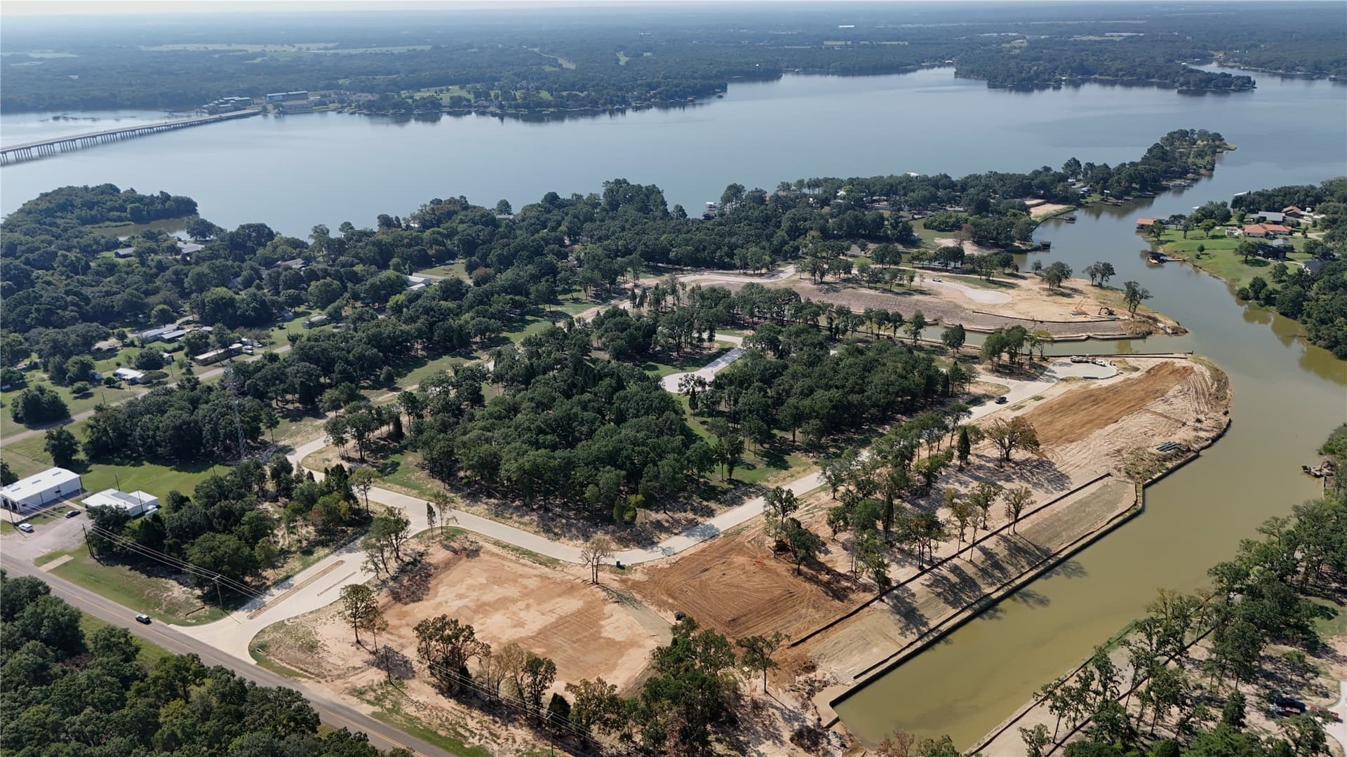 0.38 acres in Henderson County gallery image 3