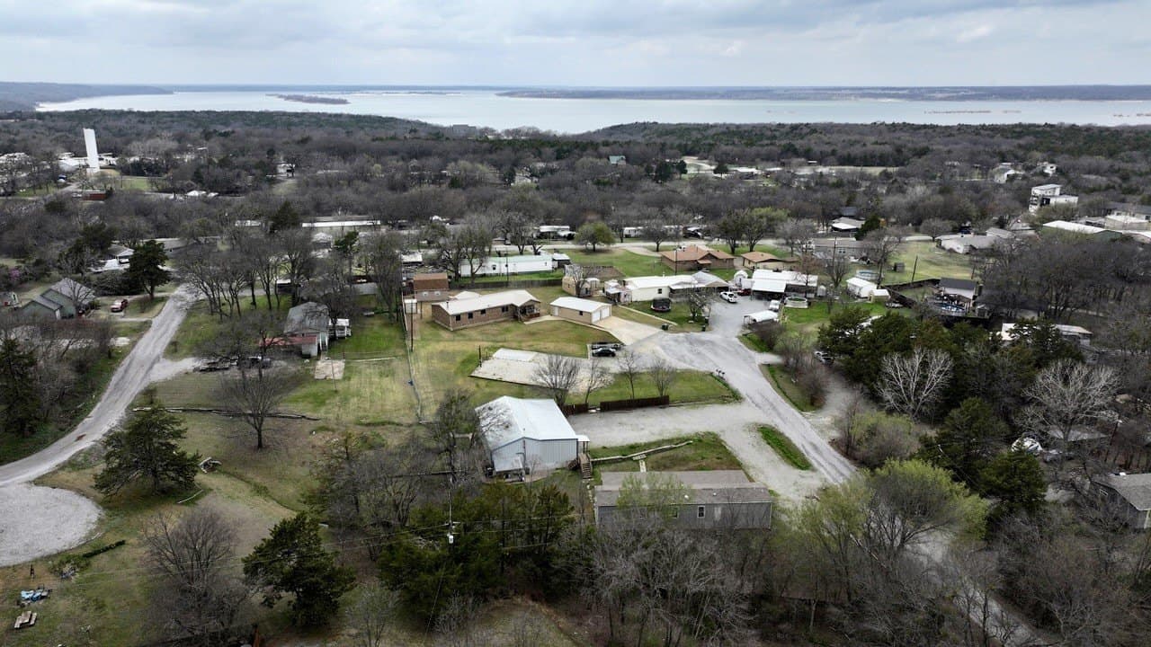 0.64 acres in Grayson County gallery image 3