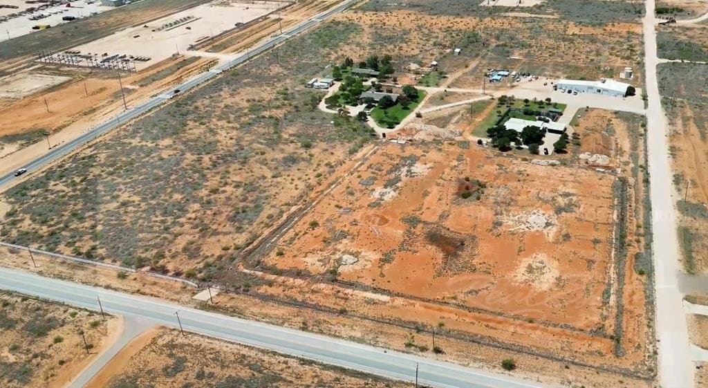7 acres in Midland County gallery image 2