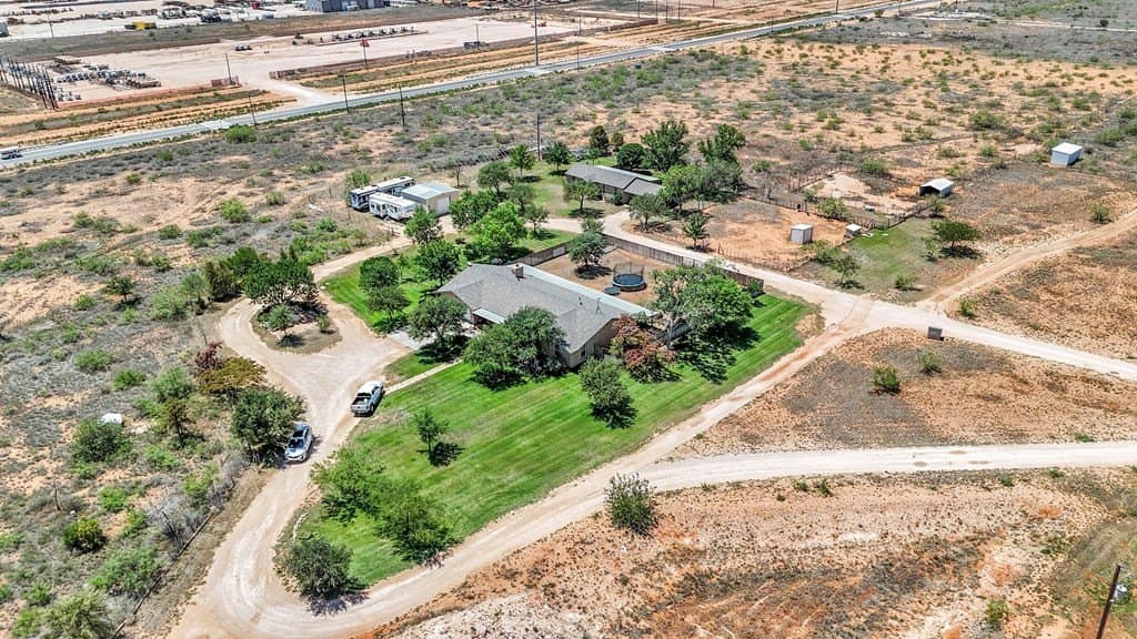 6.5 acres in Midland County - photo 9