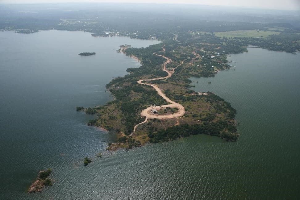 0.9 acres in Burnet County gallery image 3