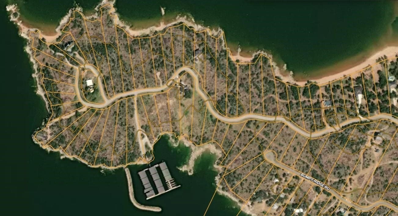 0.9 acres in Burnet County gallery image 4