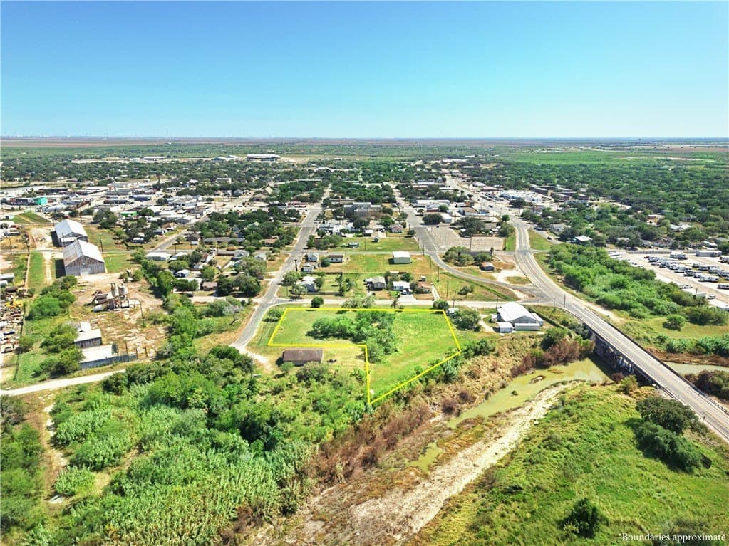 1.64 acres in San Patricio County - photo 3