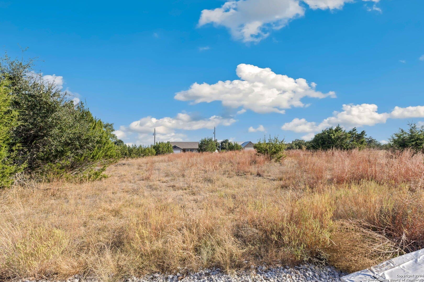 0.3 acres in Blanco County
