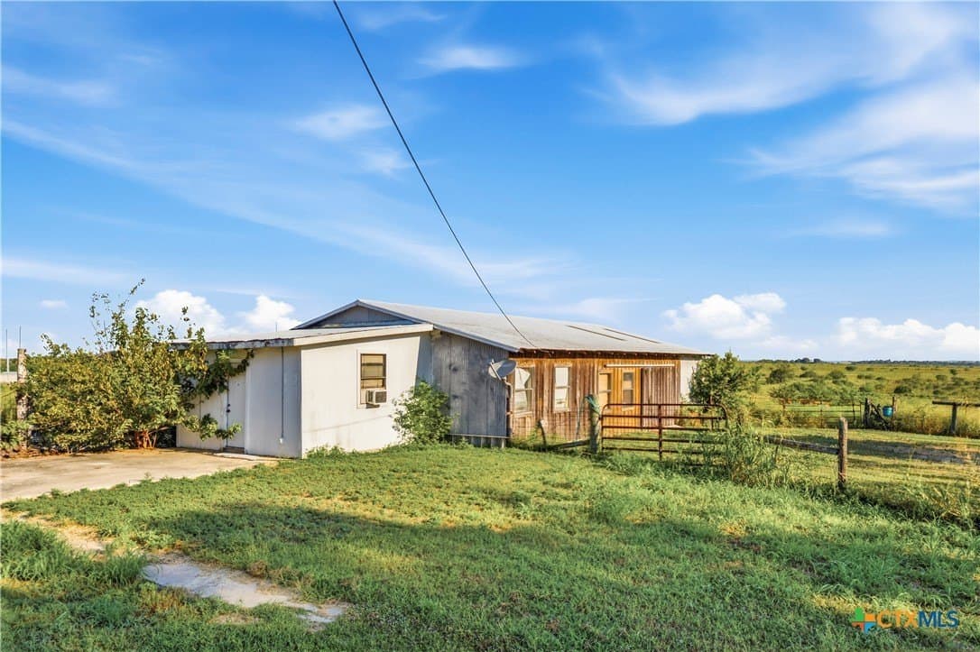 41 acres in Guadalupe County - photo 4