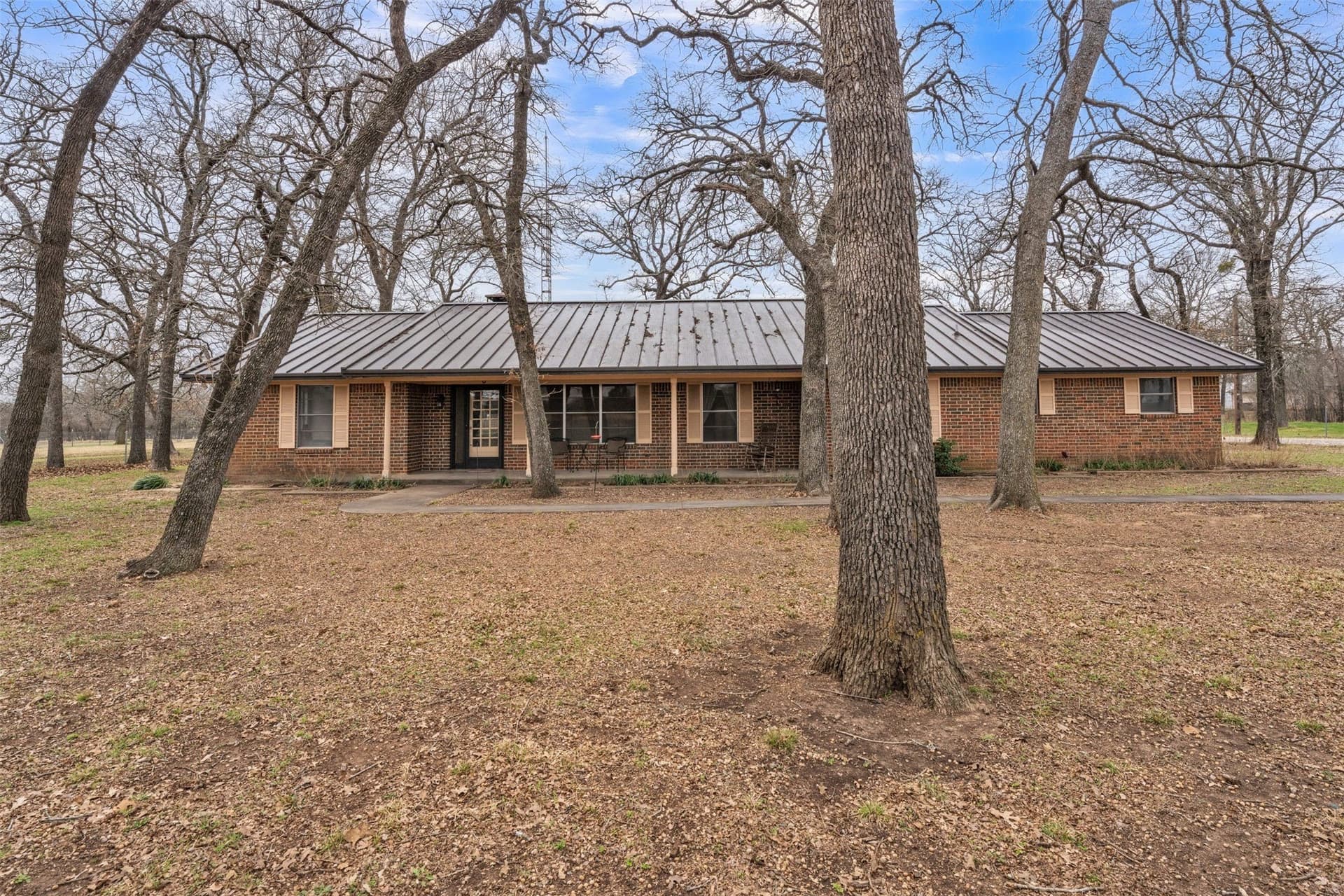 6.89 acres in Johnson County gallery image 2