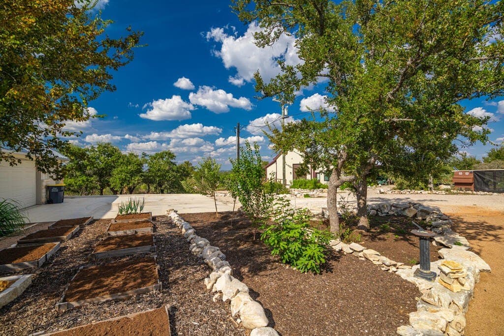 21 acres in Gillespie County - photo 21