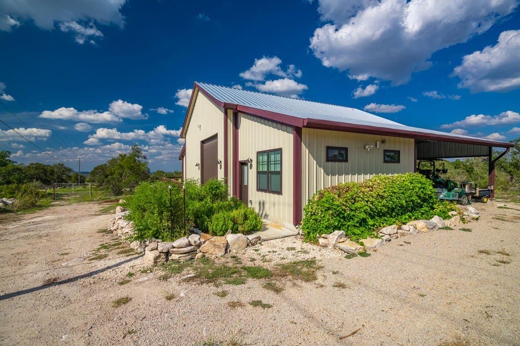 21 acres in Gillespie County - photo 22
