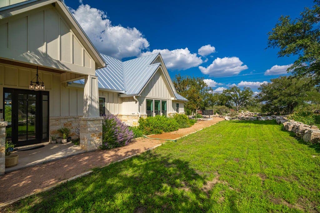 21 acres in Gillespie County - photo 5