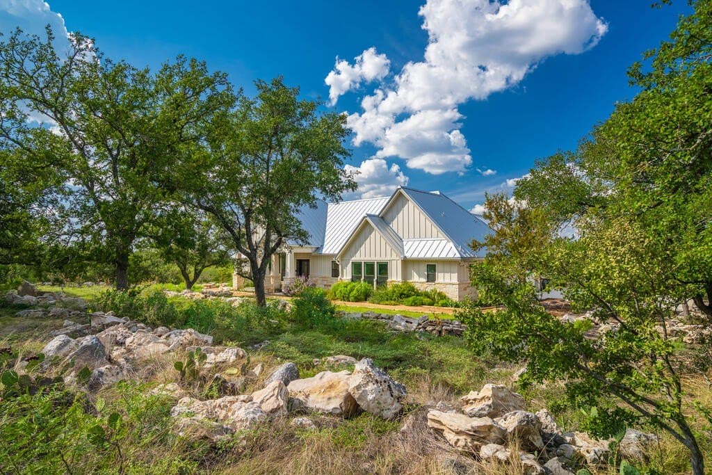 21 acres in Gillespie County - photo 4