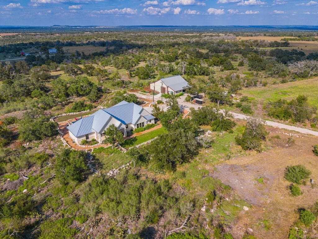 21 acres in Gillespie County - photo 37