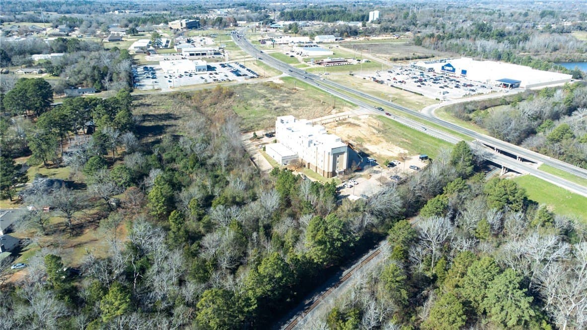 7.77 acres in Anderson County gallery image 4