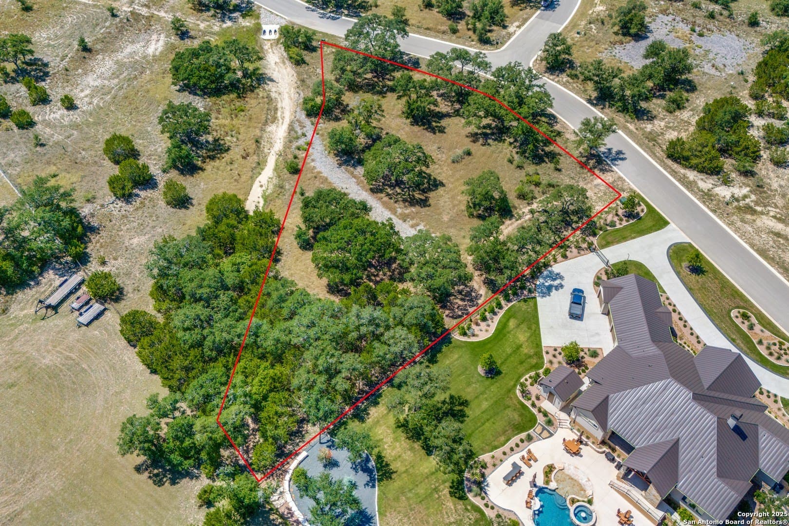 1.08 acres in Bexar County gallery image 2