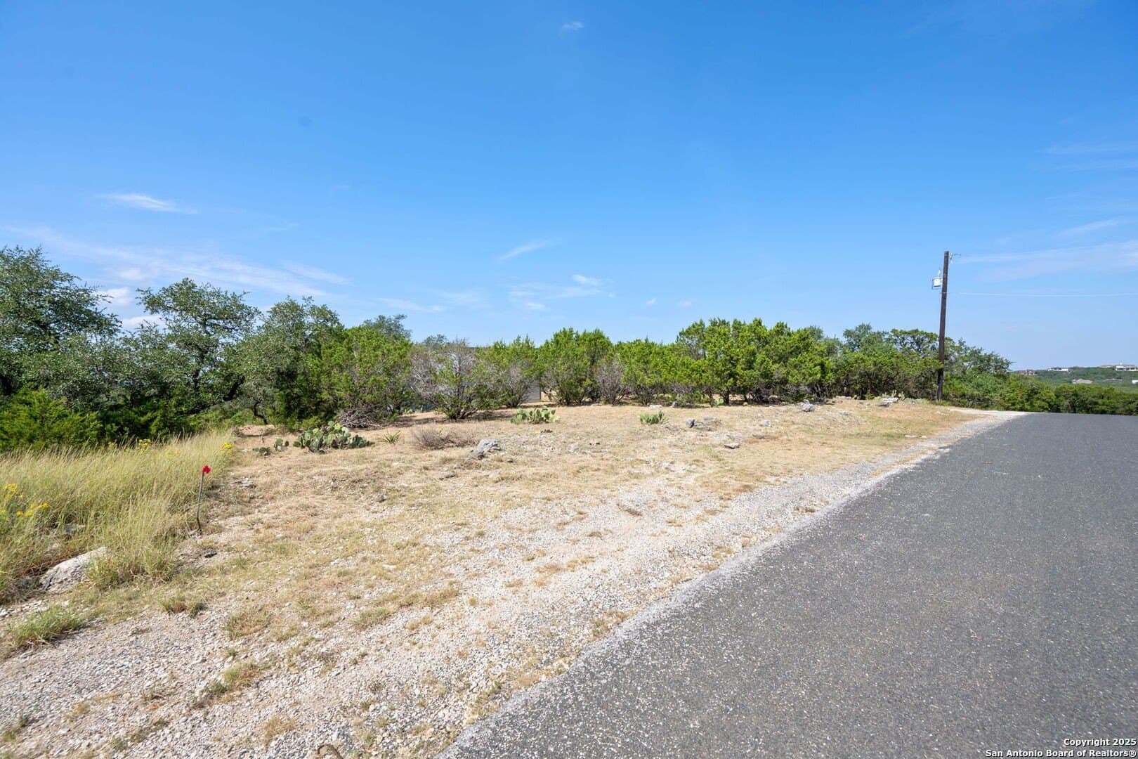 0.88 acres in Bexar County - photo 6